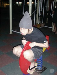 Anh Ấy Không Yêu Tôi
